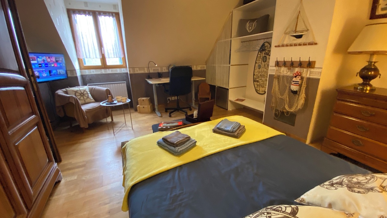 Photo of Bedroom in Le Vaudoue