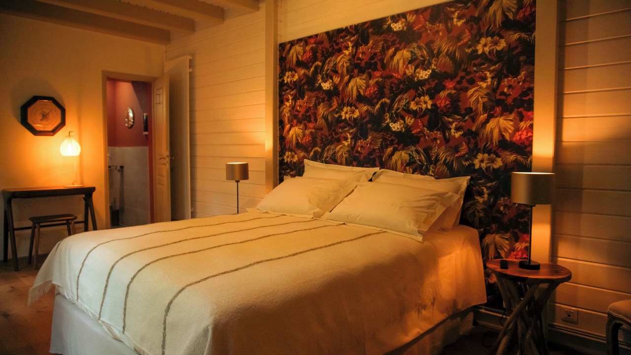 Photo of Bedroom in L'Isle-Adam