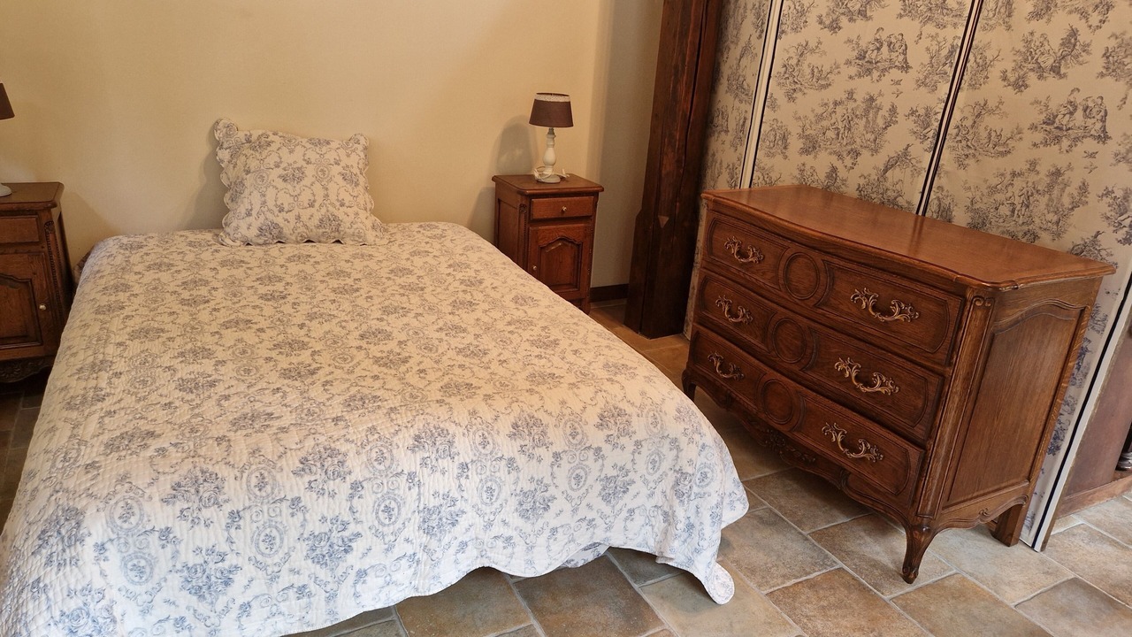 Photo of Bedroom in Bernay