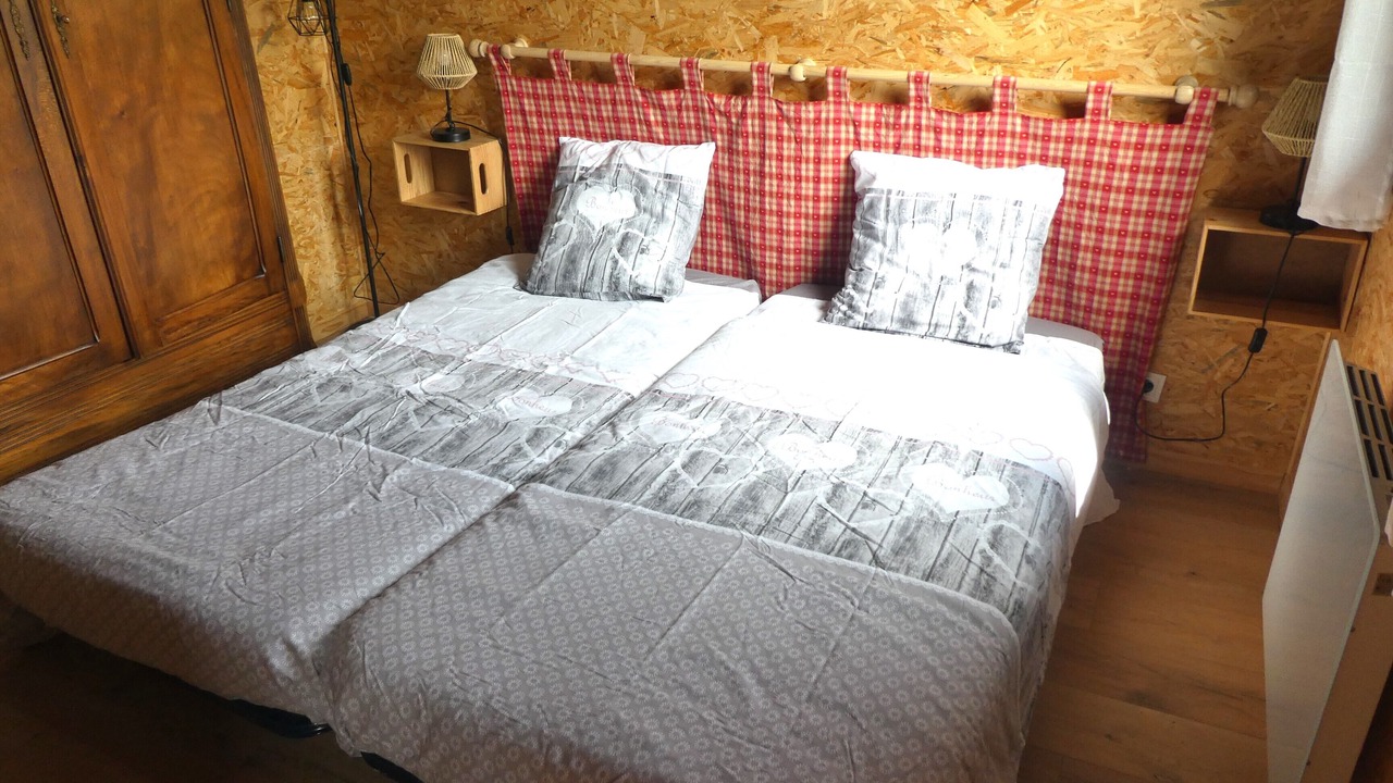 Photo of Bedroom in Corveissiat