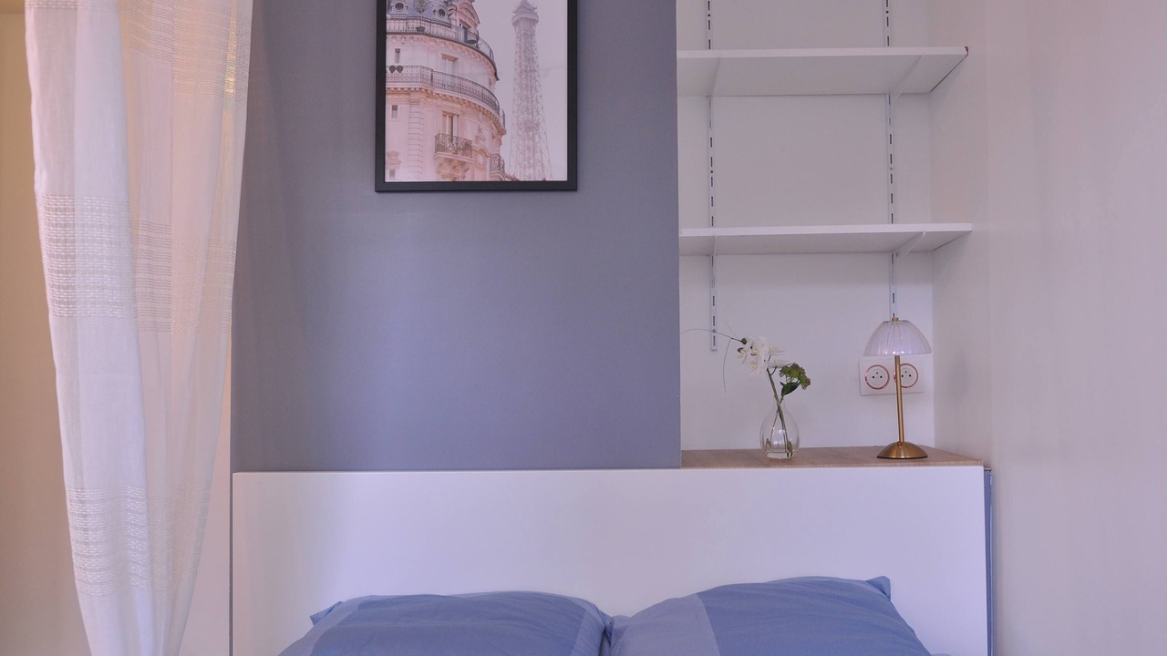 Photo of Bedroom in 13th Arrondissement