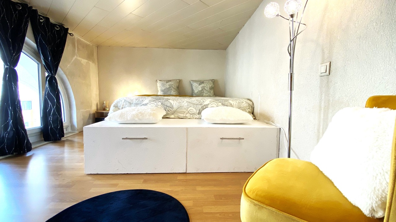 Photo of Bedroom in Tonnerre