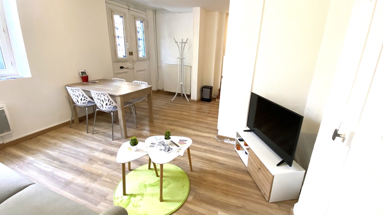 Photo of Livingroom in Tonnerre