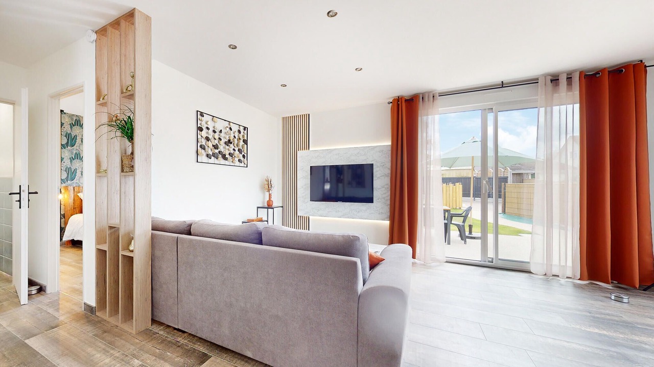 Photo of Bedroom in Angerville-l'Orcher