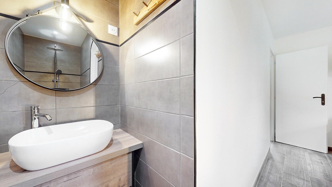 Photo of Bathroom in Angerville-l'Orcher