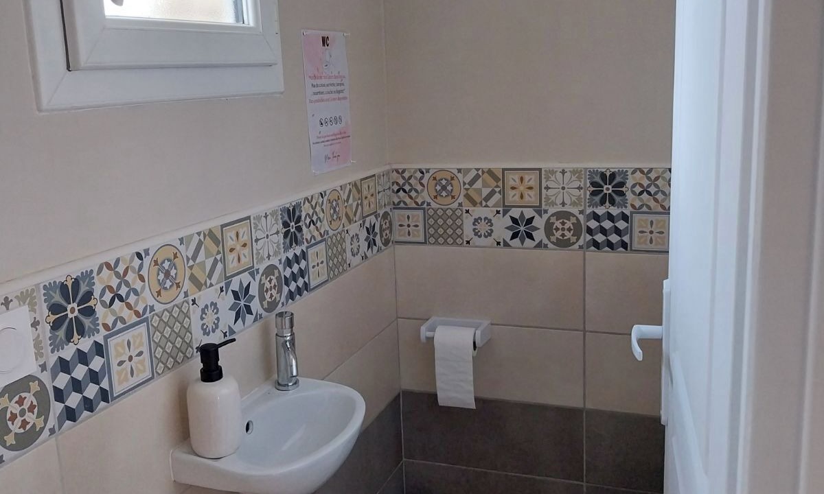 Photo of Bathroom in Maimbeville