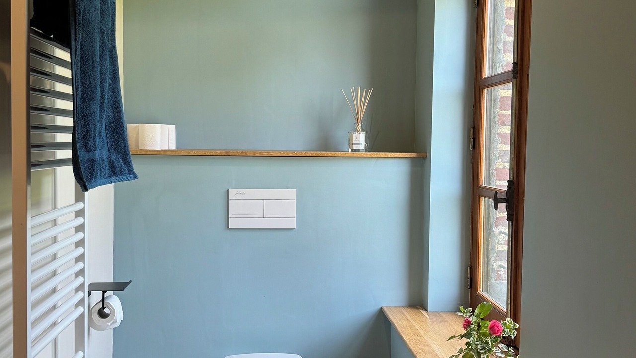 Photo of Bathroom in Longvilliers