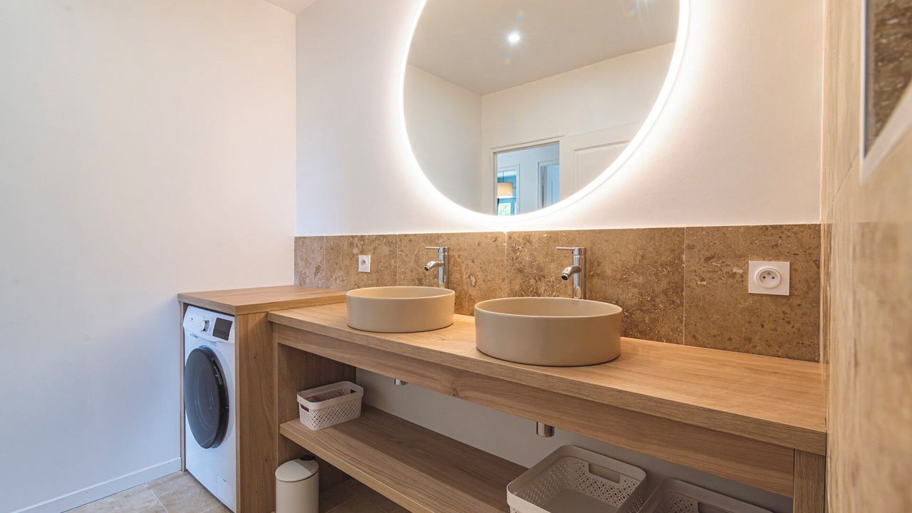 Photo of Bathroom in Athis