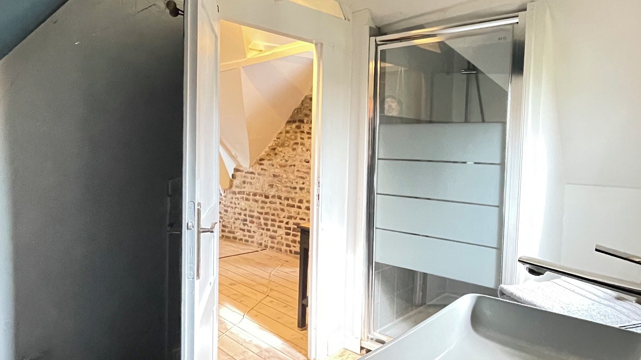 Photo of Bathroom in Comines