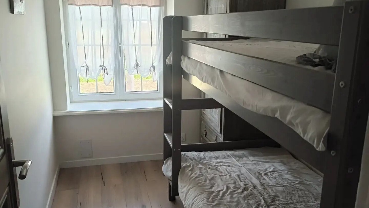 Photo of Bedroom in Jouarre