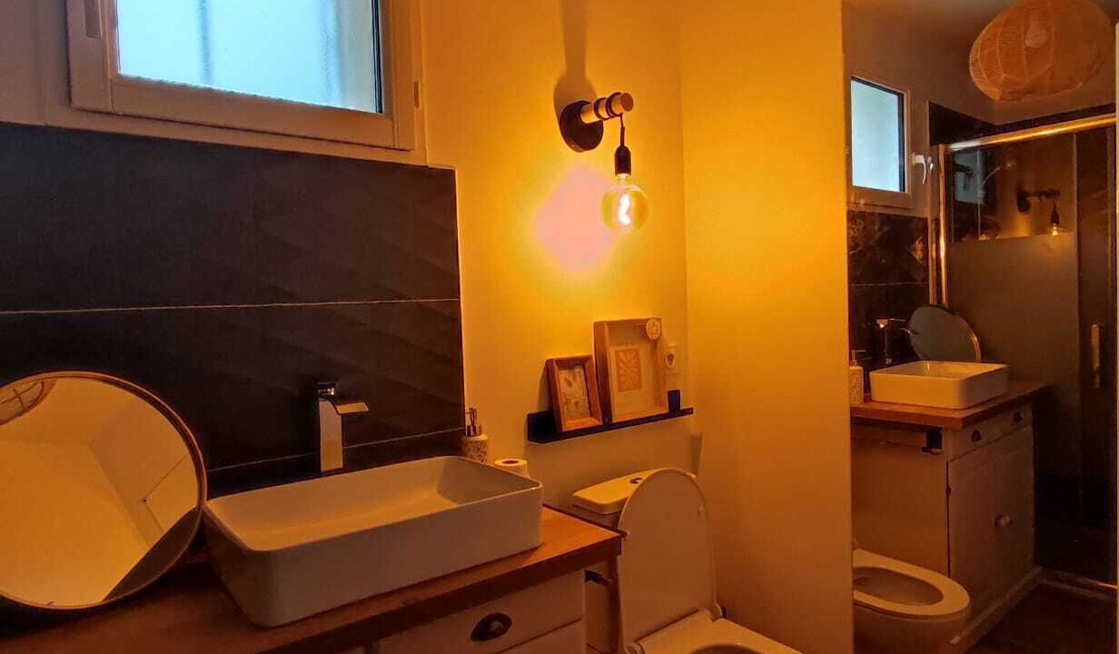 Photo of Bathroom in Chanteloup-en-Brie