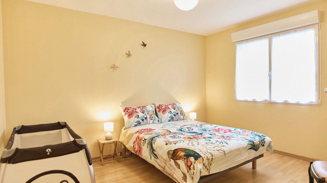 Photo of Bedroom in Colembert