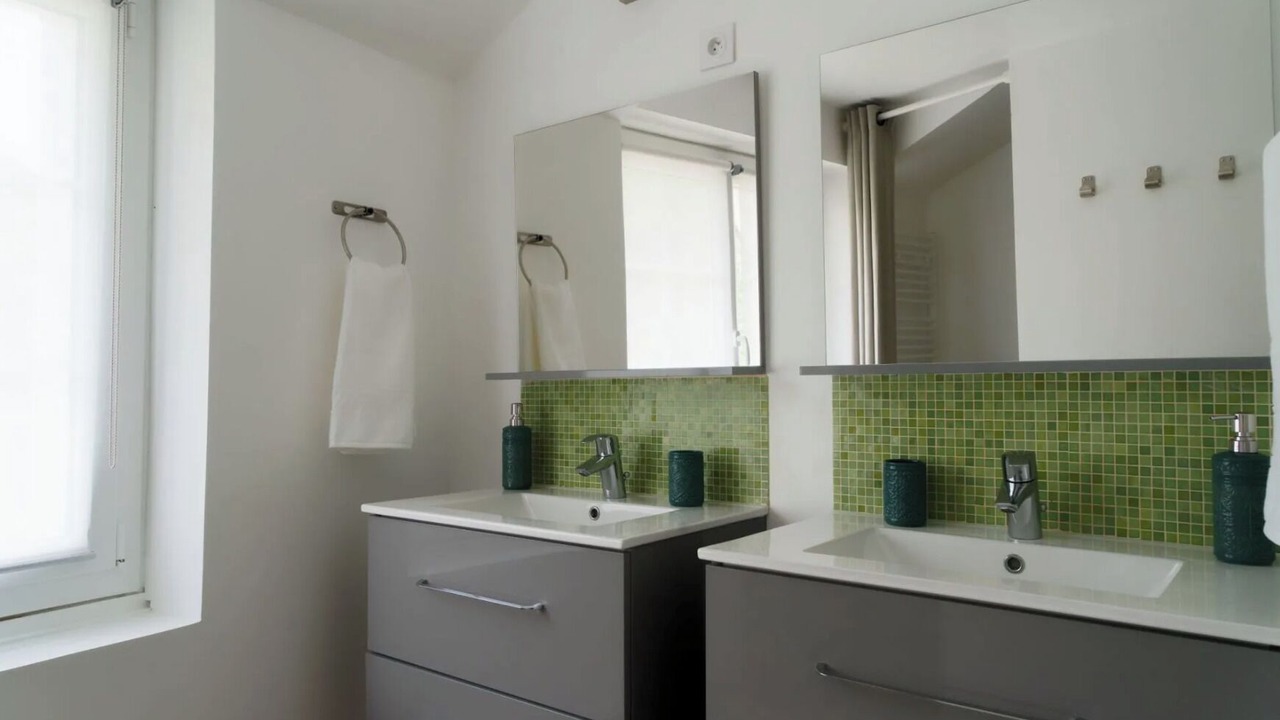 Photo of Bathroom in Orly-sur-Morin