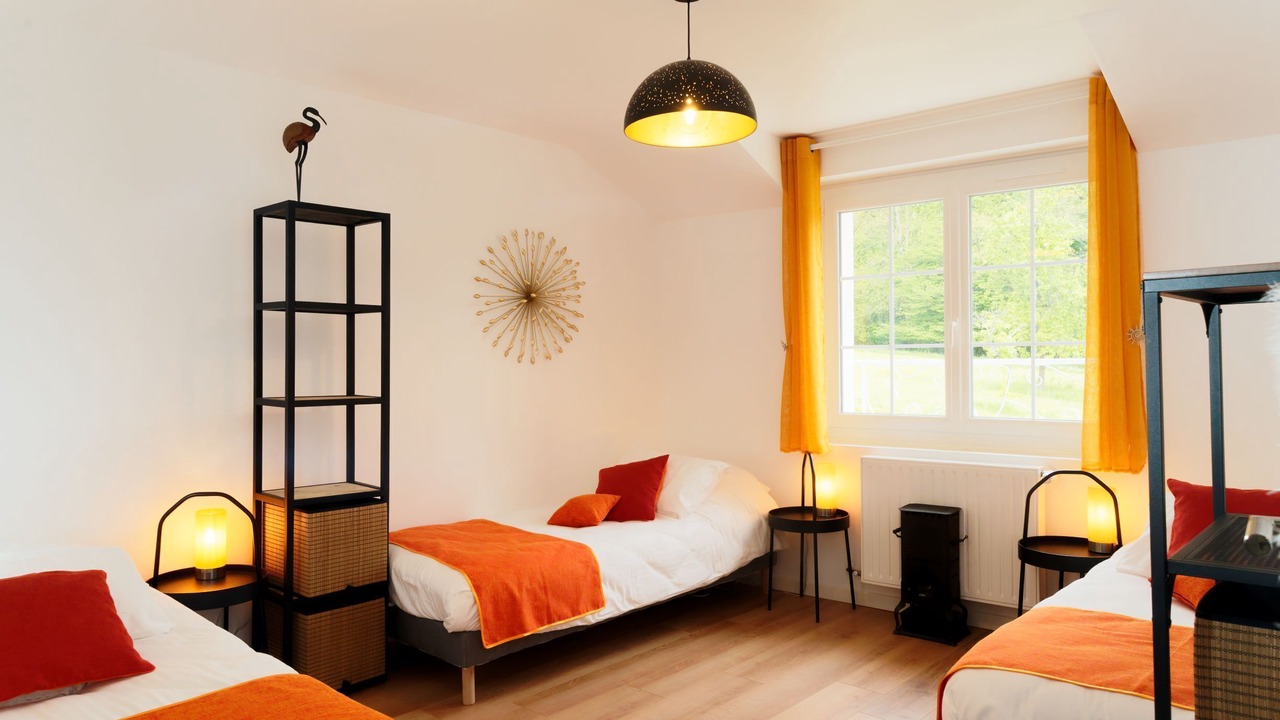 Photo of Bedroom in Orly-sur-Morin