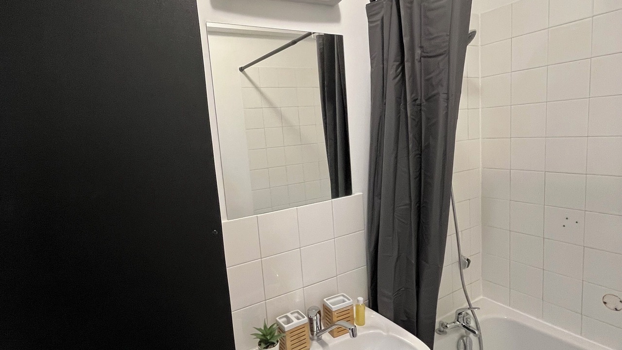 Photo of Bathroom in Saint-Andre-lez-Lille
