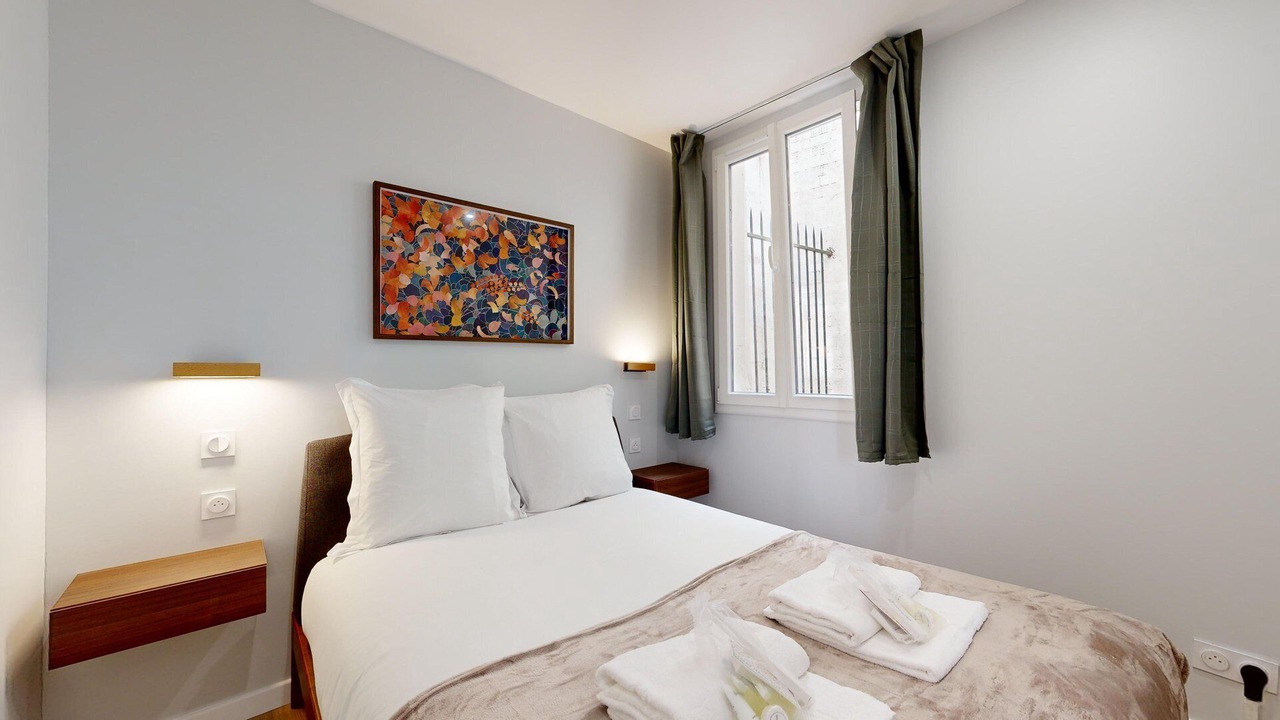 Photo of Bedroom in Marais