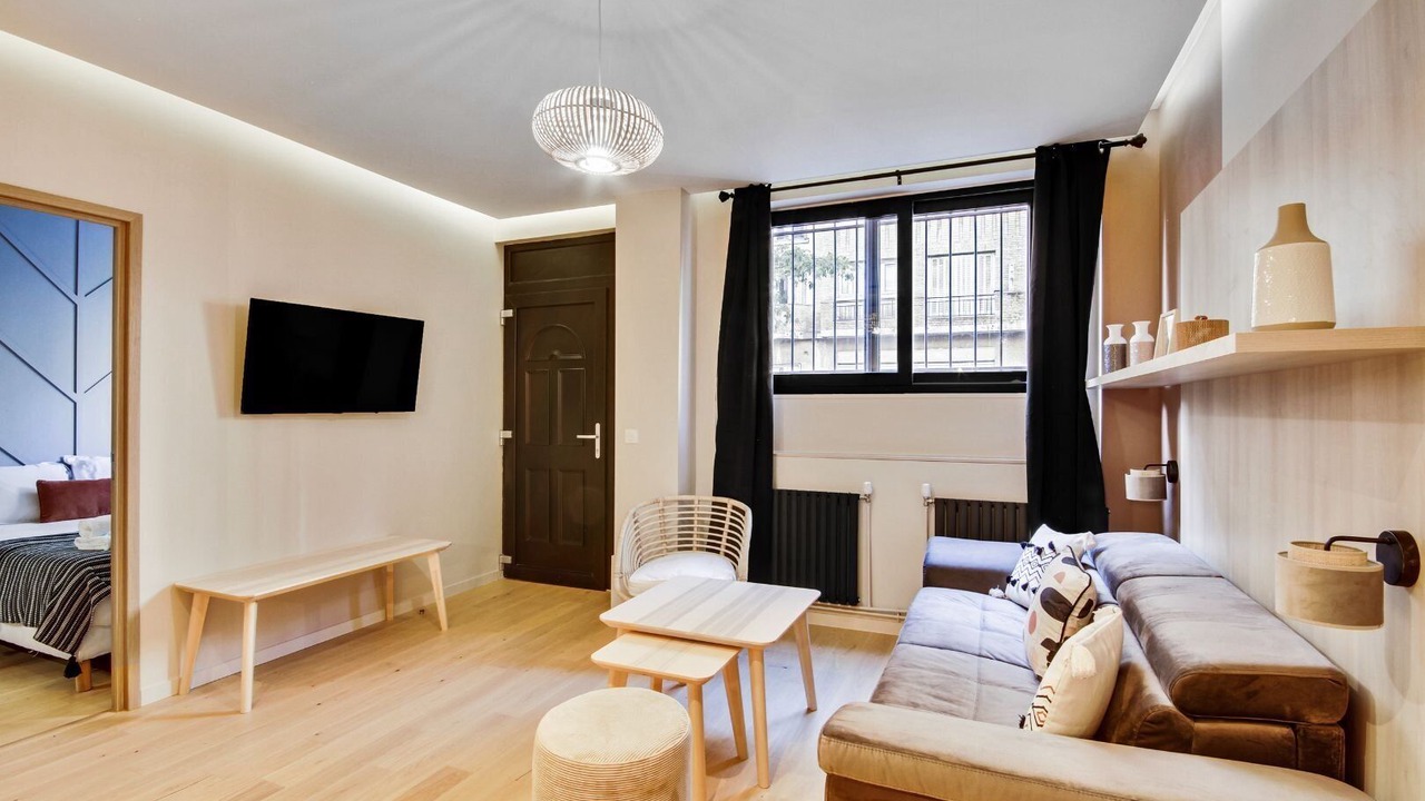 Photo of Livingroom in Asiatique