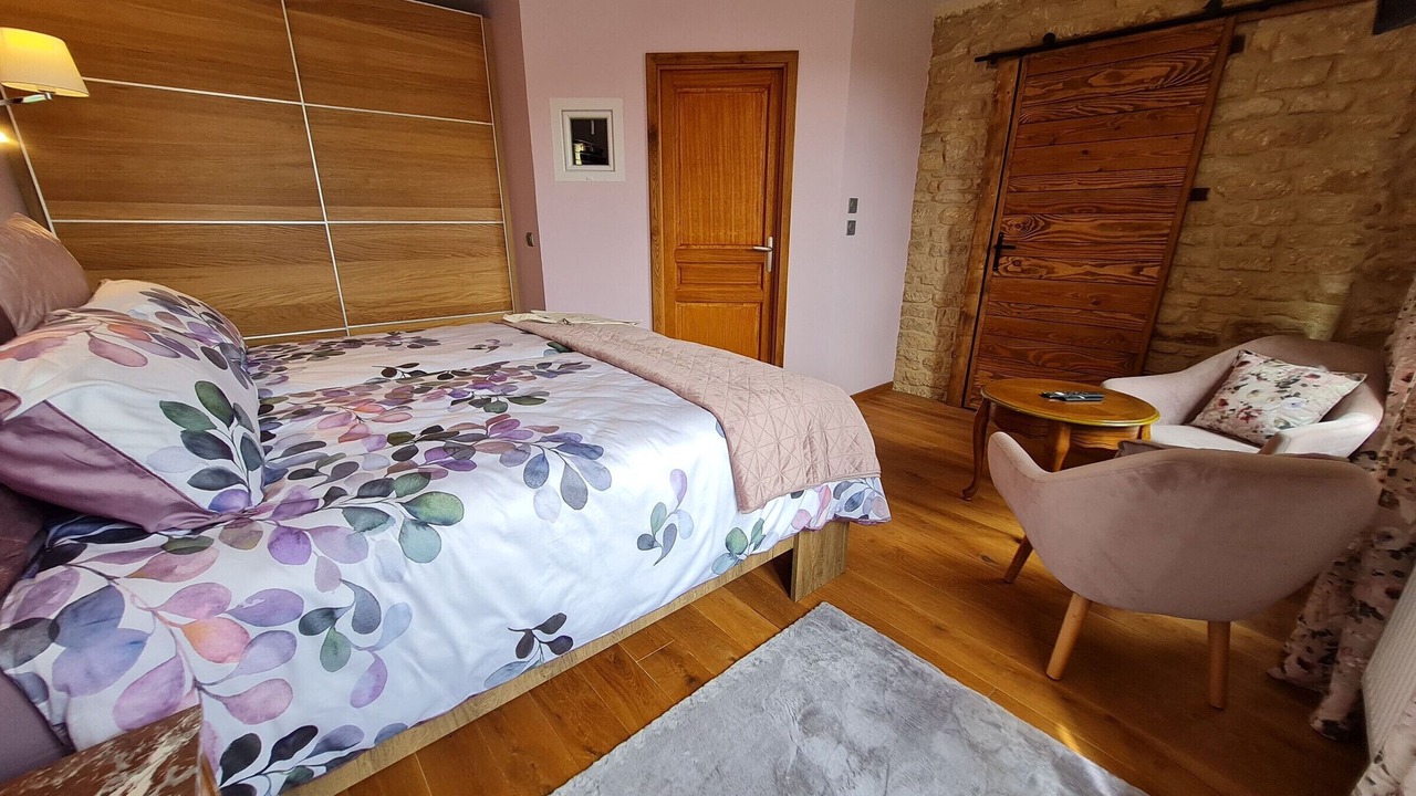 Photo of Bedroom in Pierrepont