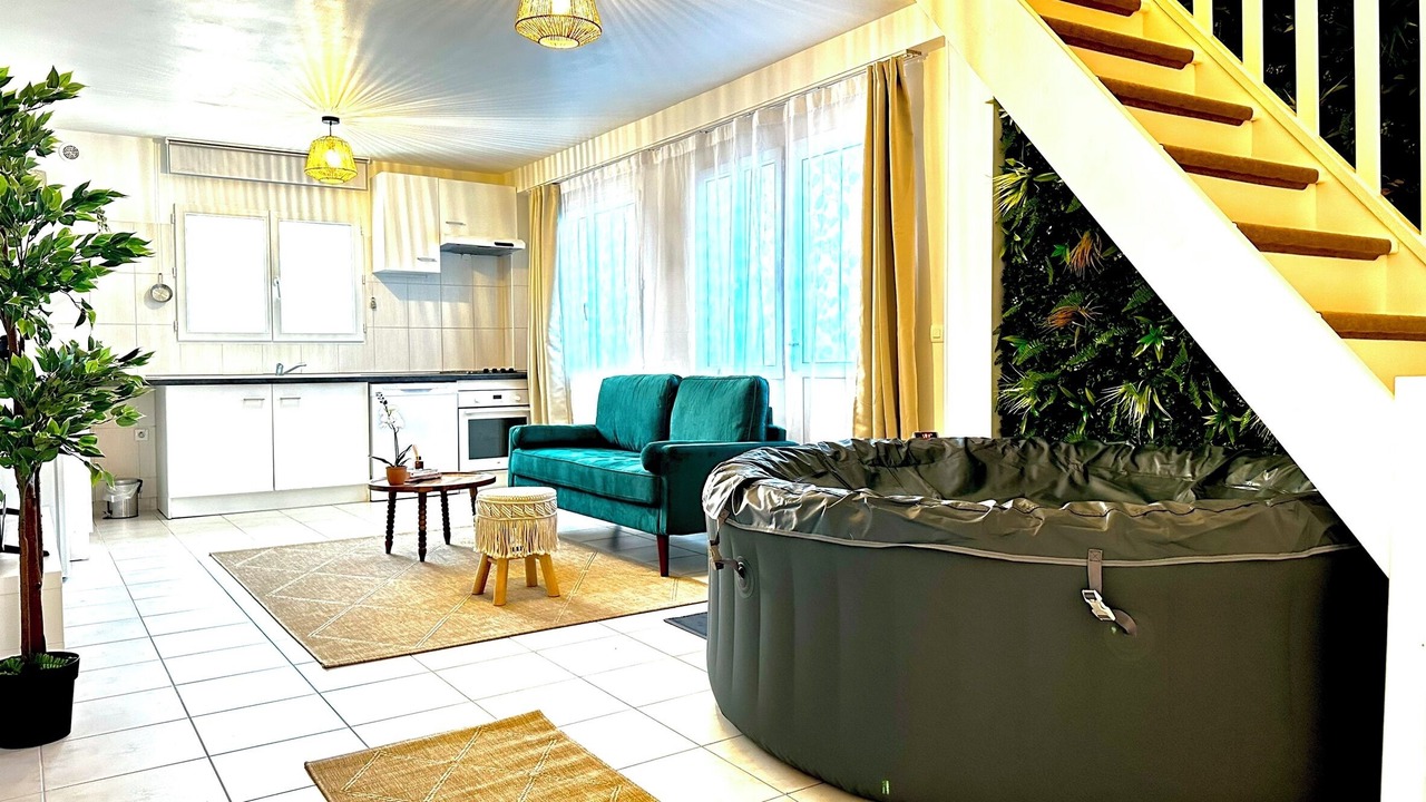 Photo of Livingroom in Goussainville