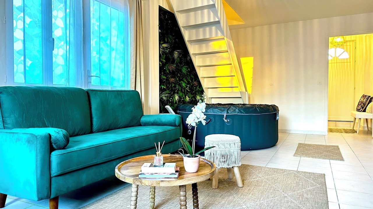 Photo of Livingroom in Goussainville
