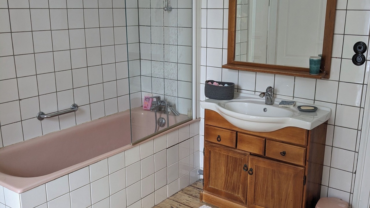 Photo of Bathroom in Orbais-l'Abbaye
