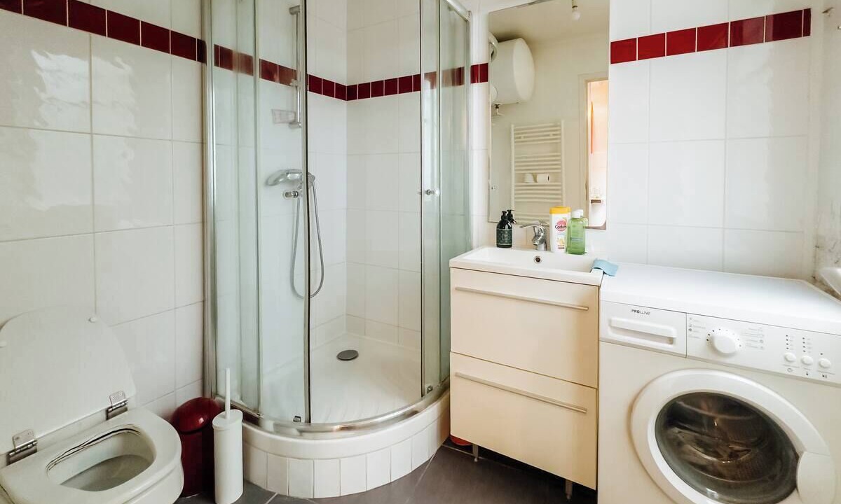 Photo of Bathroom in 5th Arrondissement
