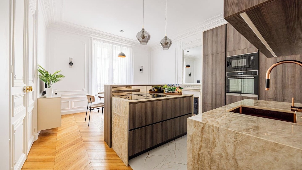 Photo of Kitchen in 8th Arrondissement
