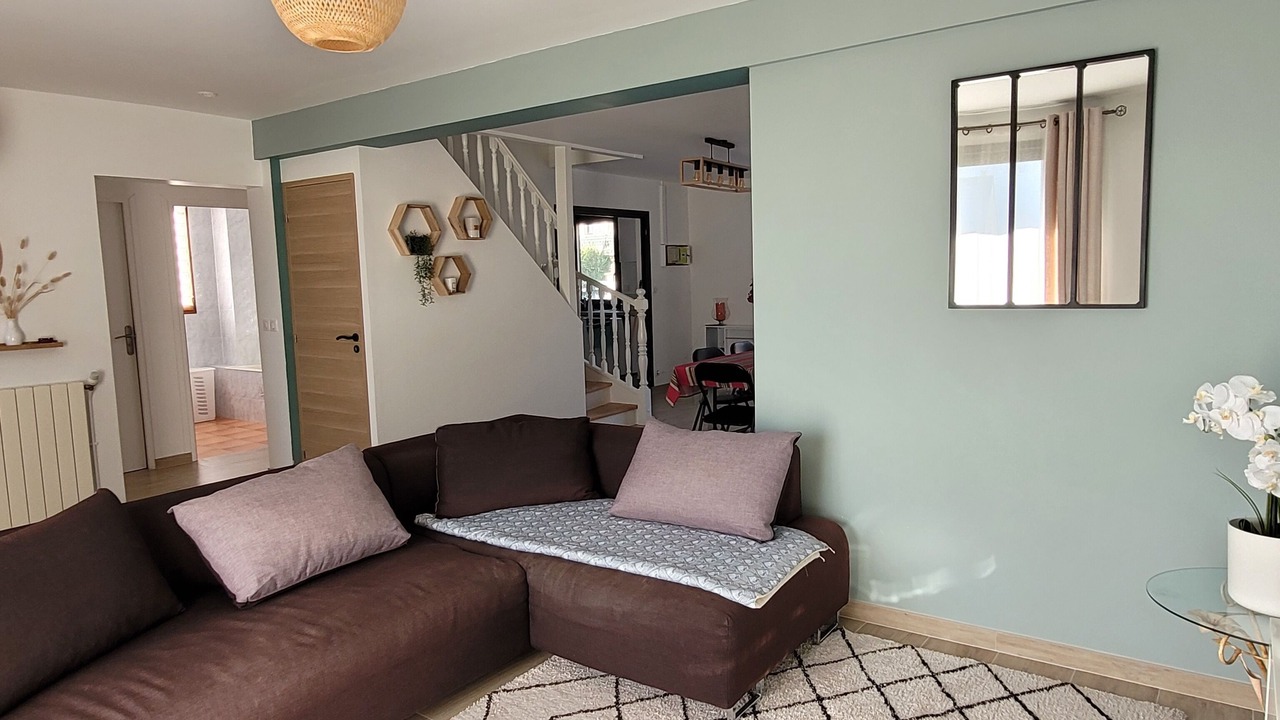 Photo of Livingroom in Palaiseau