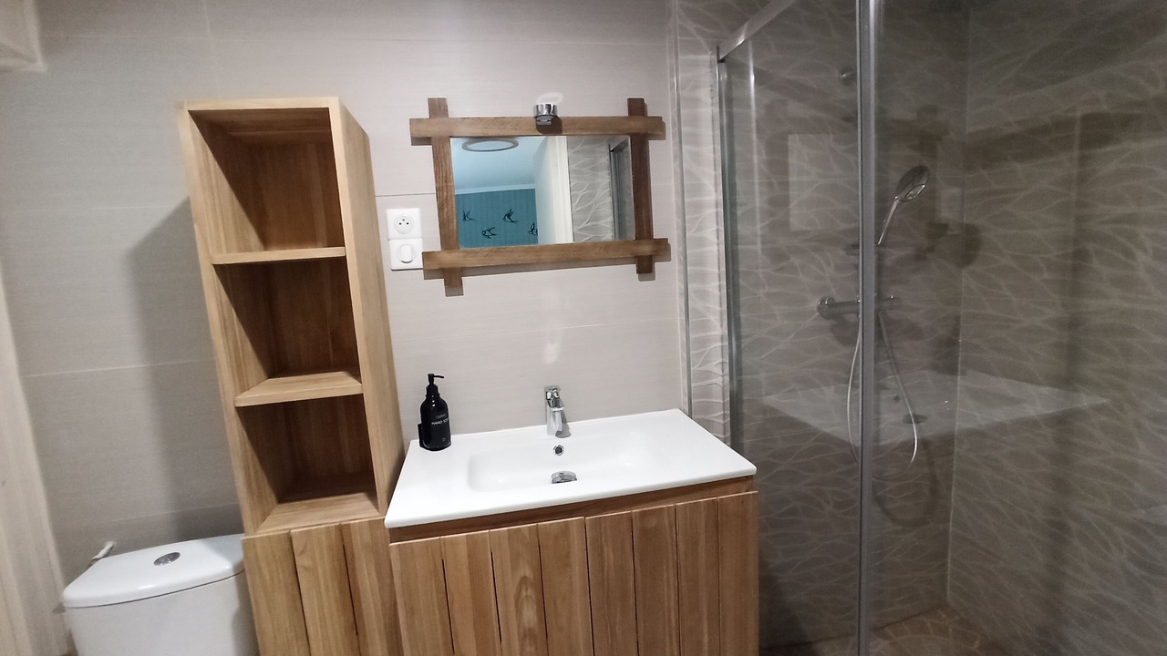 Photo of Bathroom in Criquetot-lʼEsneval