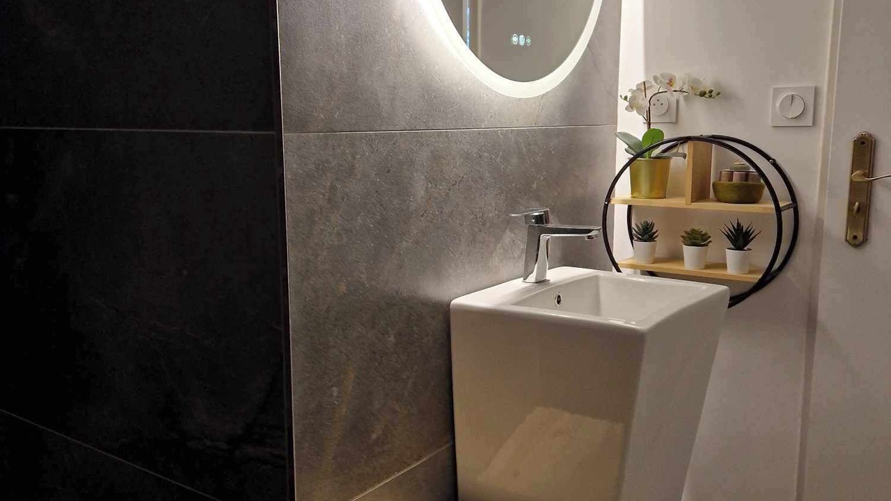 Photo of Bathroom in Saint-Omer