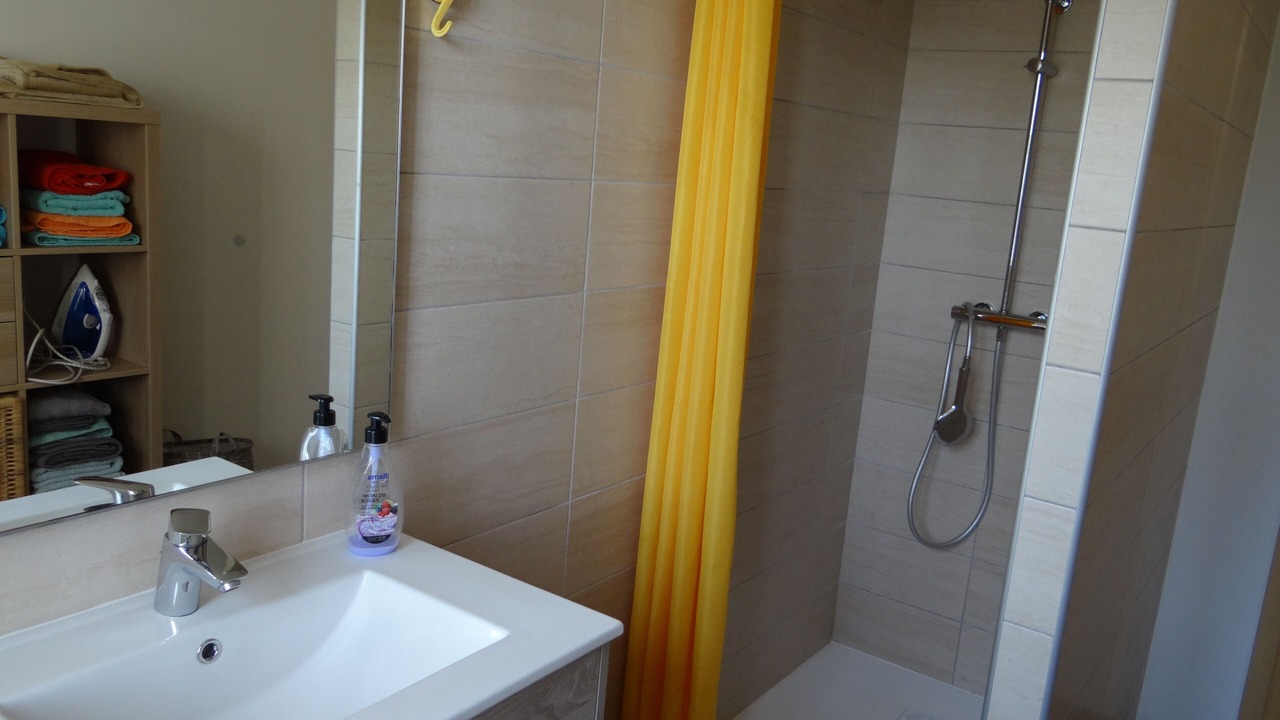 Photo of Bathroom in Wavrans-sur-l'Aa