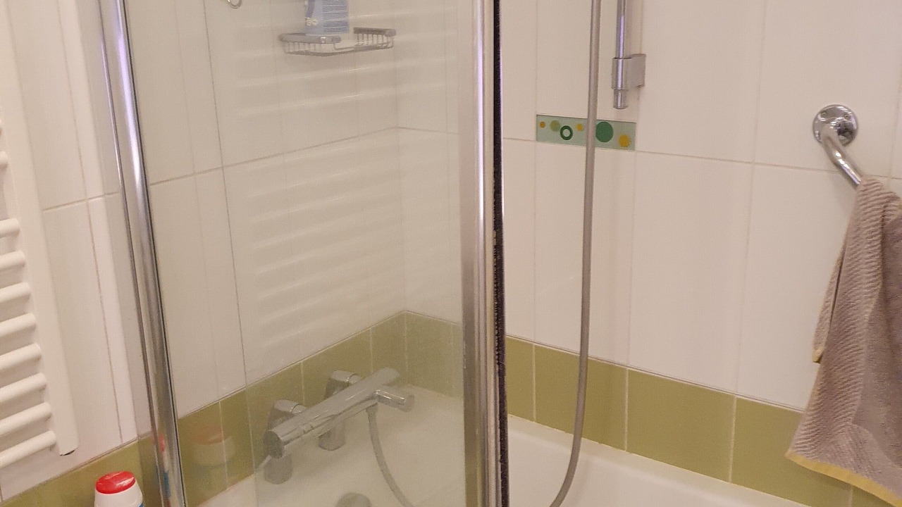 Photo of Bathroom in Montigny-le-Bretonneux