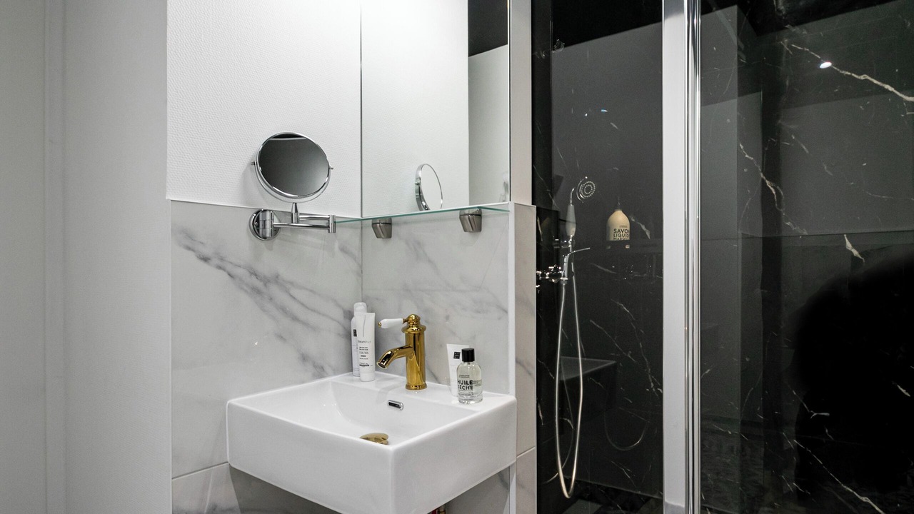 Photo of Bathroom in Quartier Sainte-Avoye