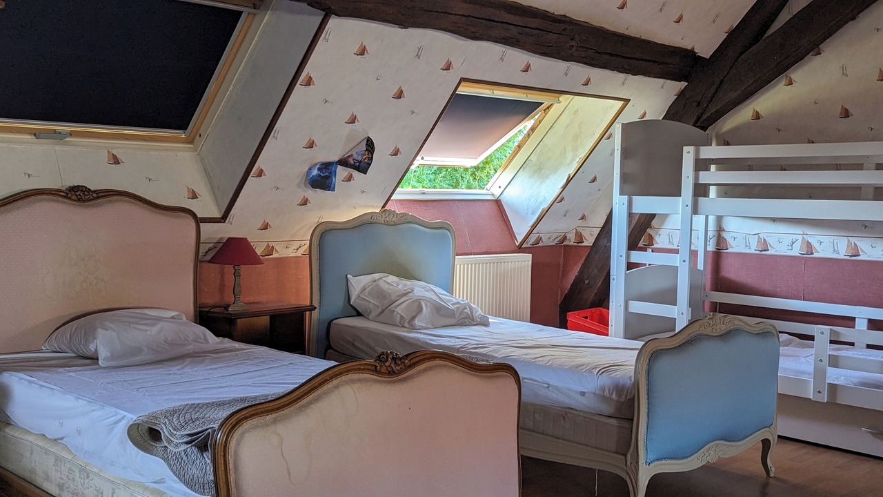Photo of Bedroom in Rouvray (Cote-d'Or)