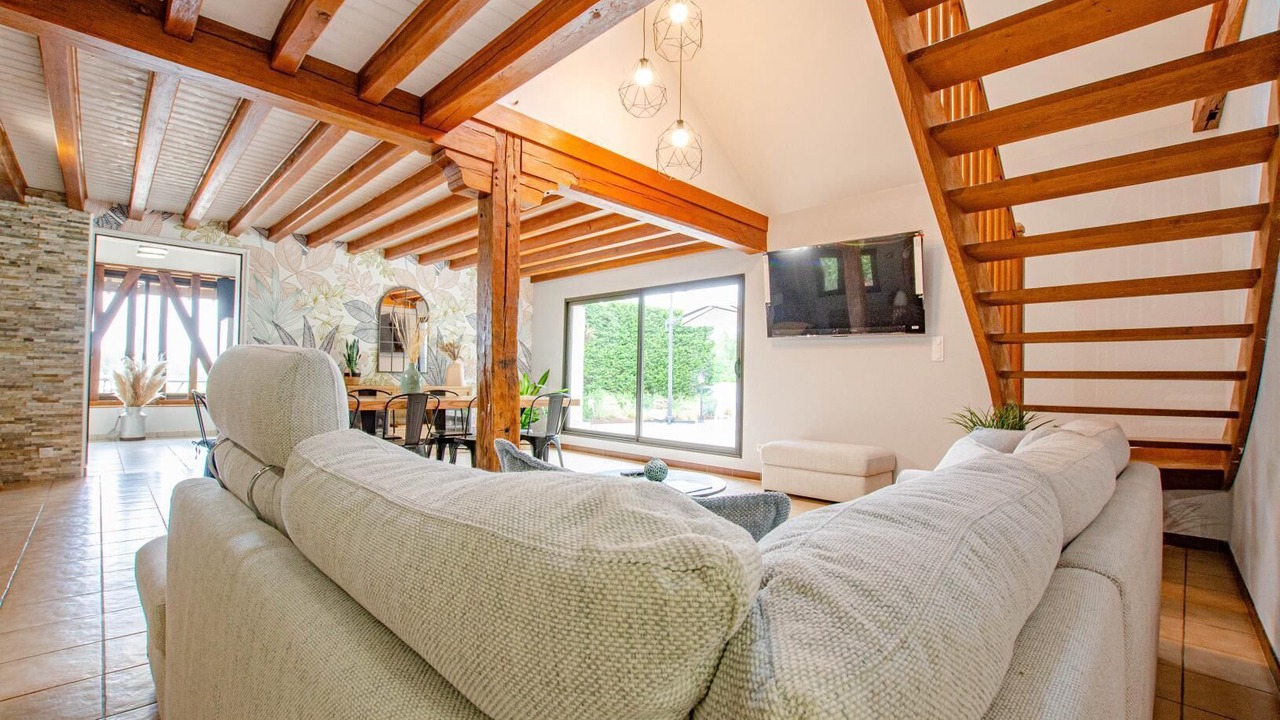 Photo of Livingroom in Piney