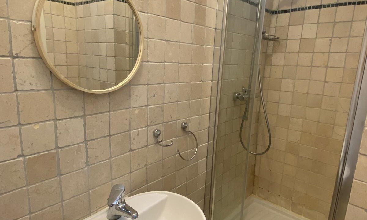 Photo of Bathroom in Luzarches