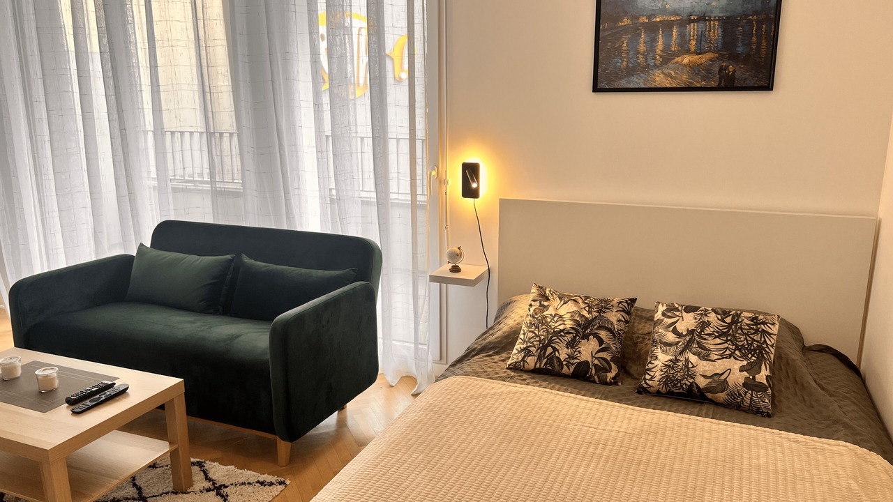 Photo of Bedroom in Palaiseau