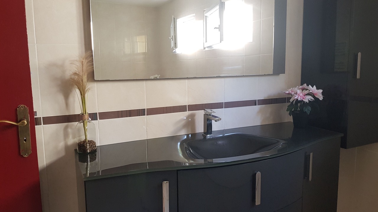 Photo of Bathroom in Bezons