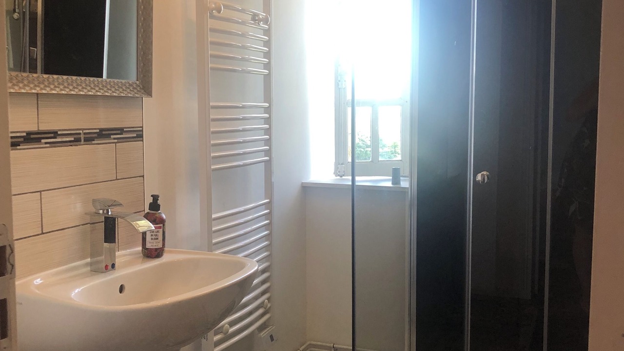 Photo of Bathroom in Donchery