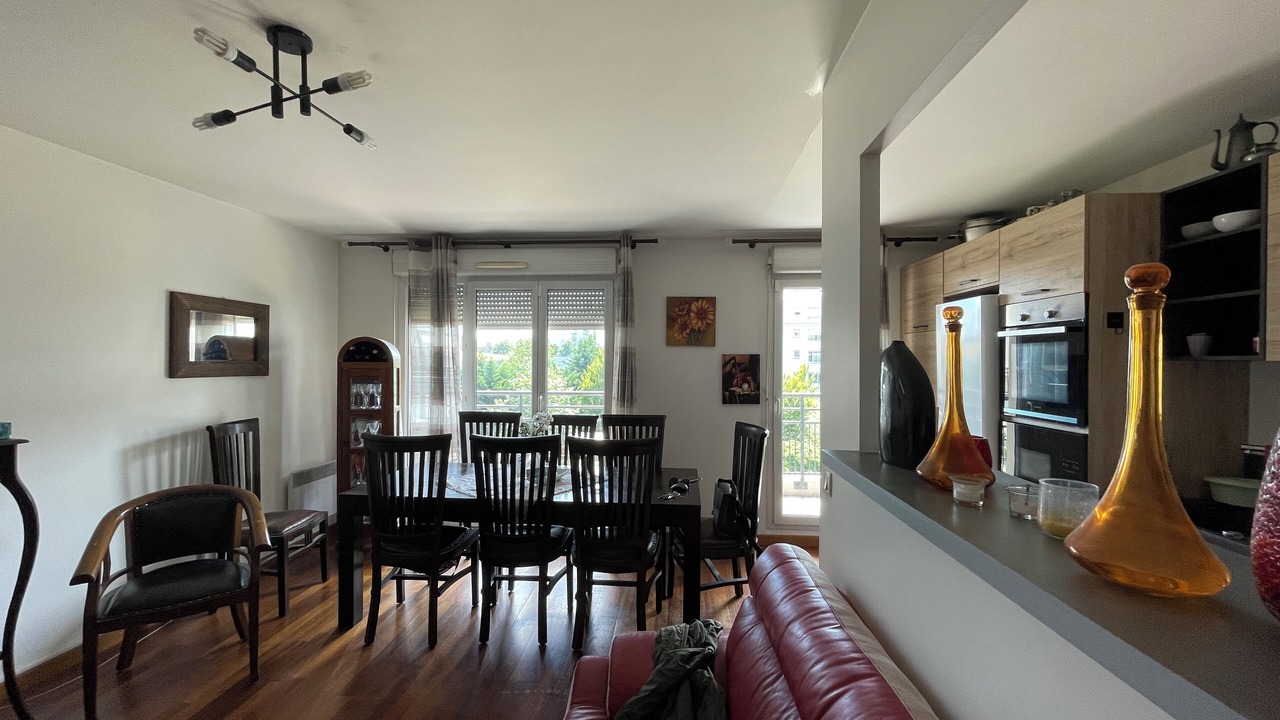 Photo of Livingroom in Drancy