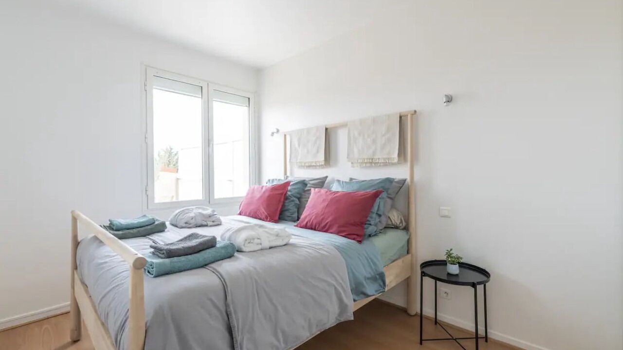 Photo of Bedroom in Magny-les-Hameaux