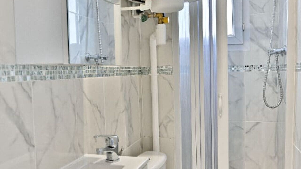 Photo of Bathroom in Gagny