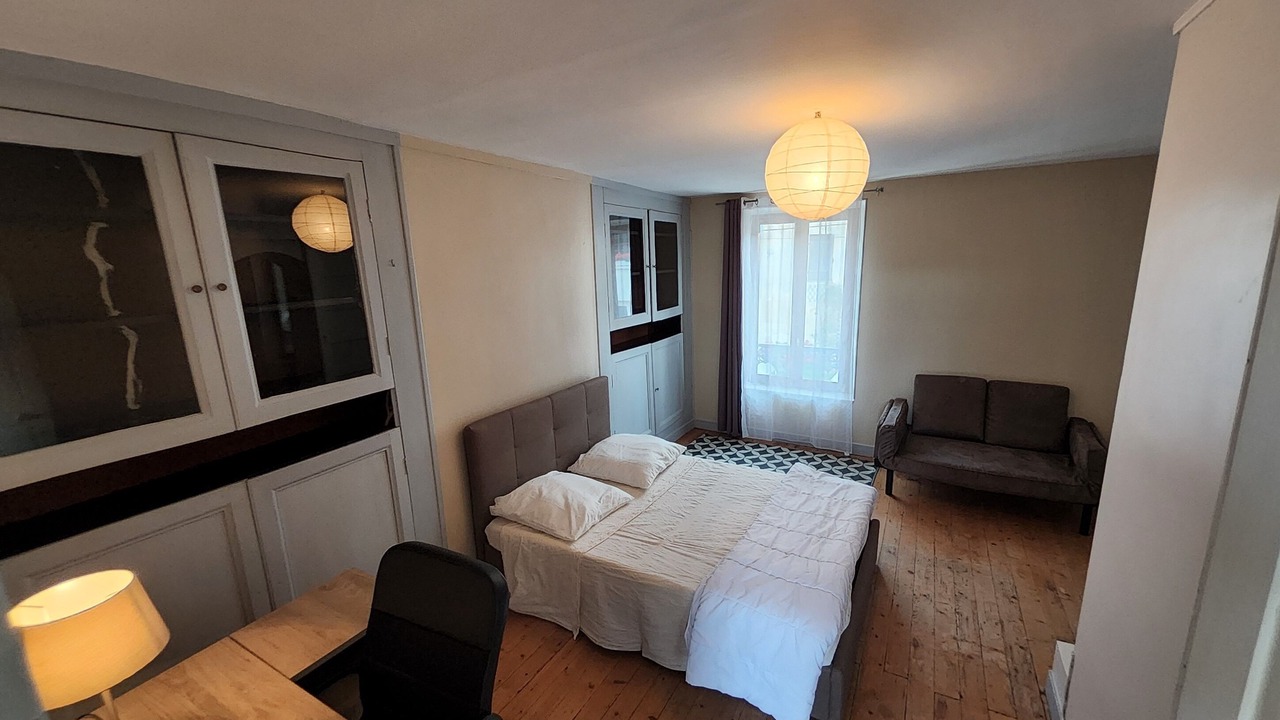 Photo of Bedroom in Villiers-sur-Morin