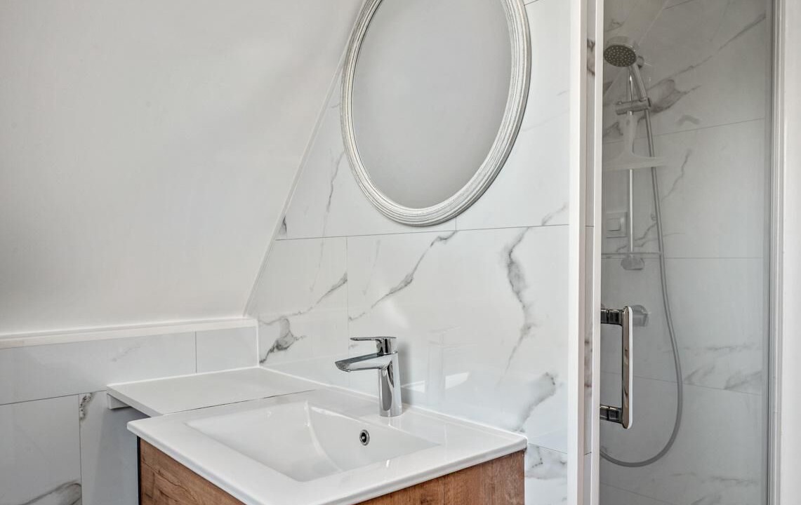 Photo of Bathroom in Villy-sur-Yeres