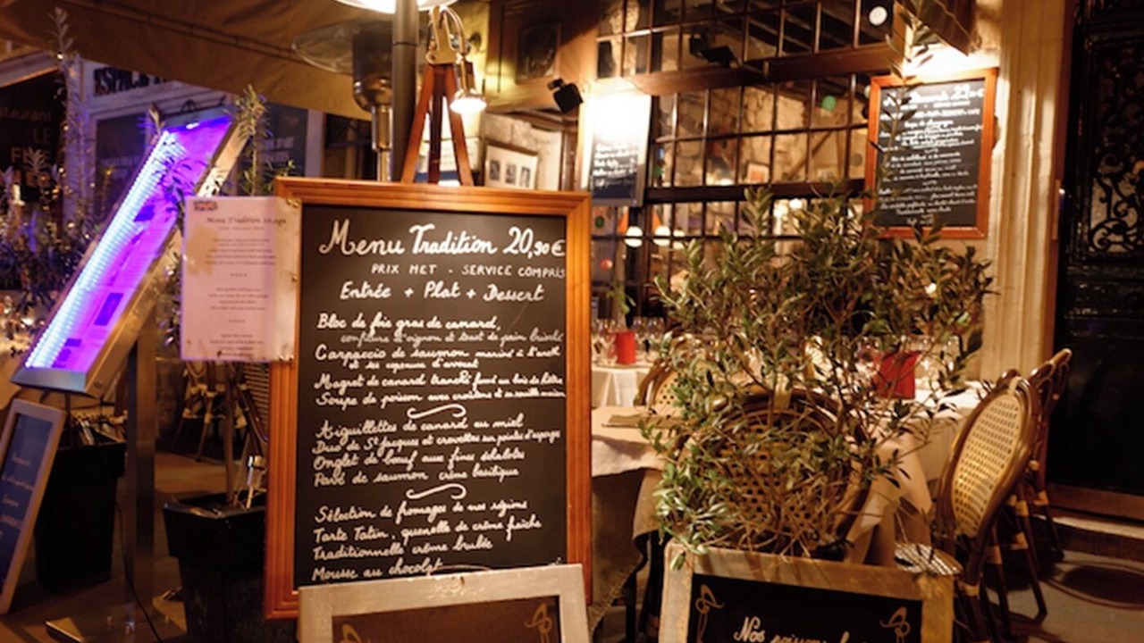 Photo of Outdoor in Latin