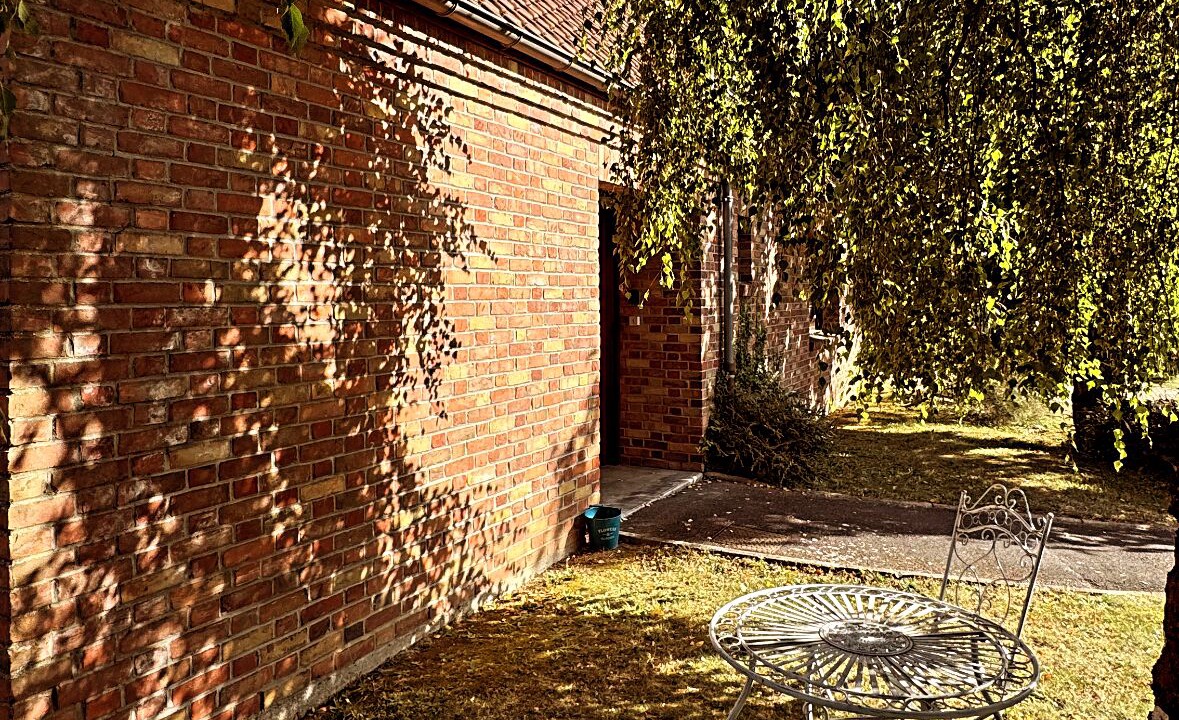 Photo of Outdoor in Mericourt