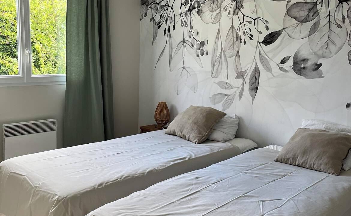 Photo of Bedroom in Saint-Leonard