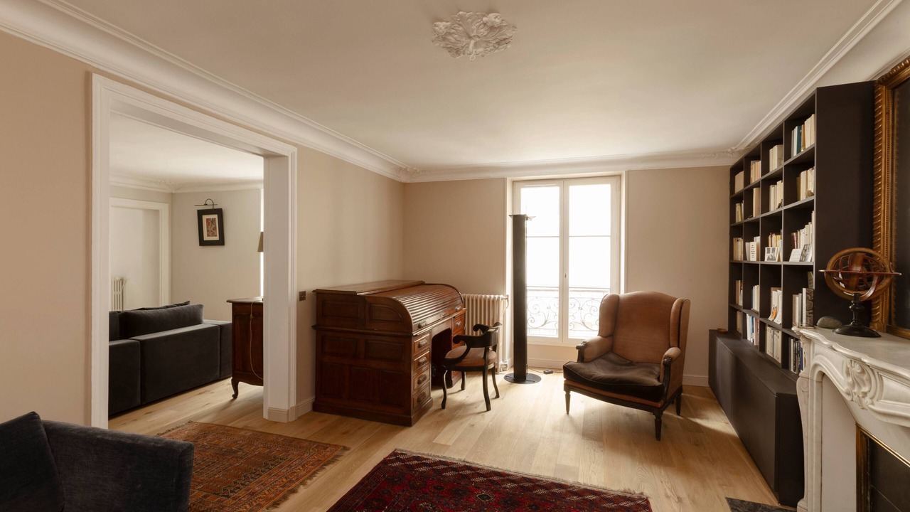 Photo of Bedroom in 7th Arrondissement