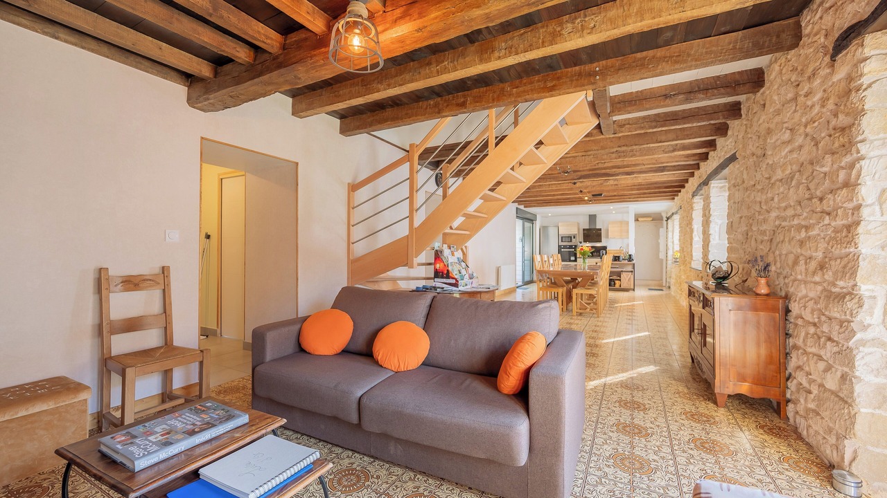 Photo of Livingroom in Vaux-Montreuil