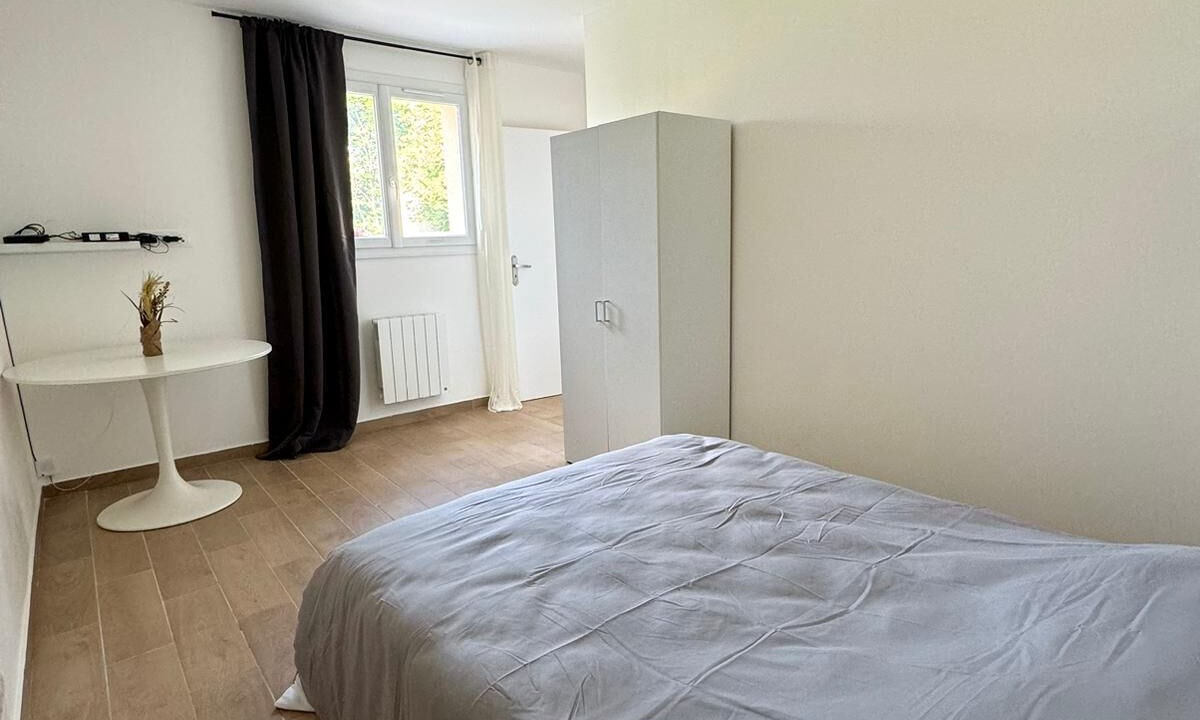 Photo of Bedroom in Sevran